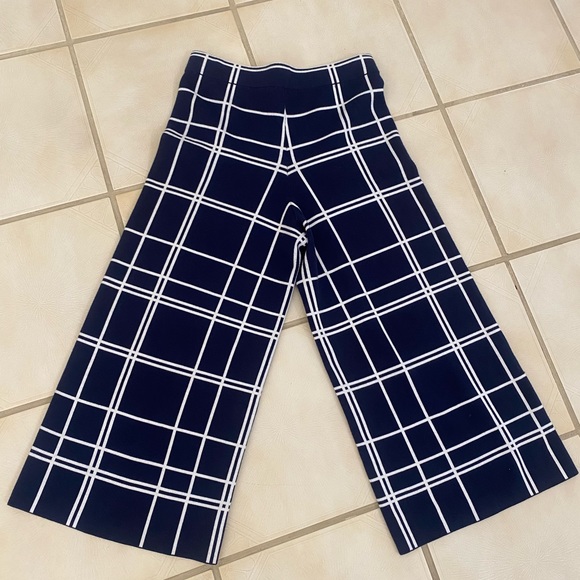 NWOT Saks Fifth Avenue pants size Small - Picture 3 of 5